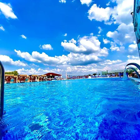 Flamingo Inn
