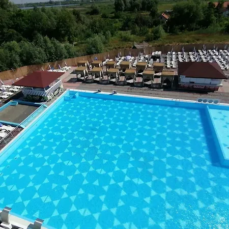 Πανδοχείο Flamingo 3*