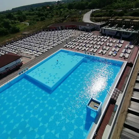 Πανδοχείο Flamingo 3*