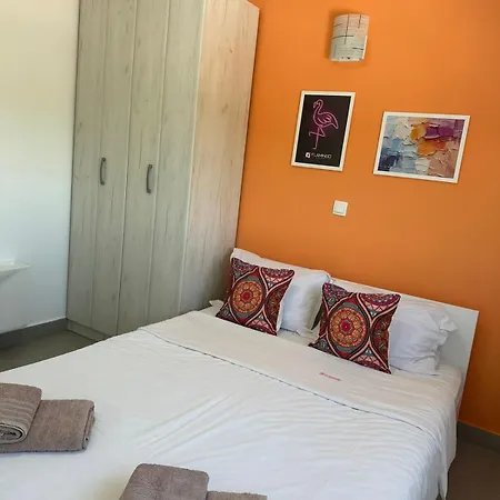 Πανδοχείο Flamingo 3*